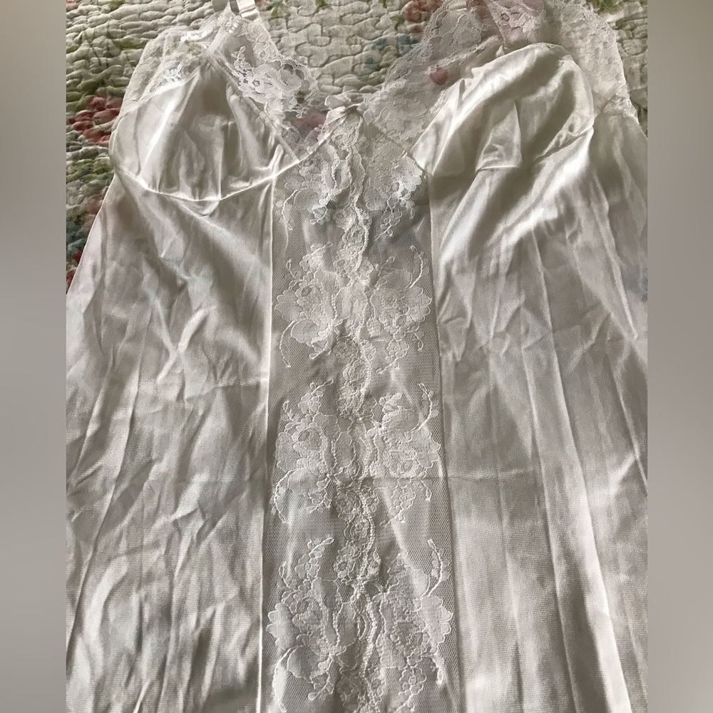 Vintage Undercover Wear, long lace and nylon gown.  NWOT, size Medium